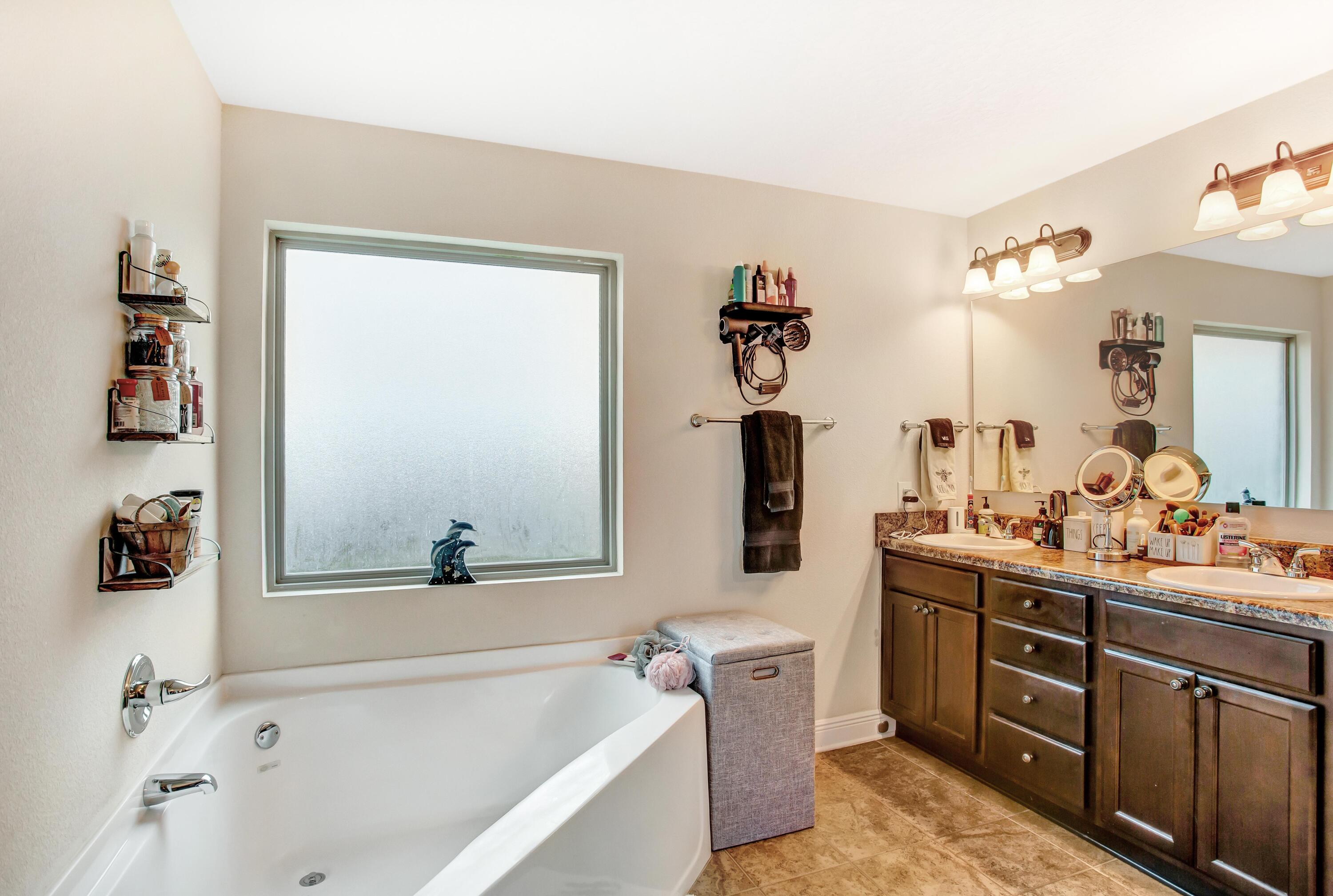 PACE MILL CREEK - Residential