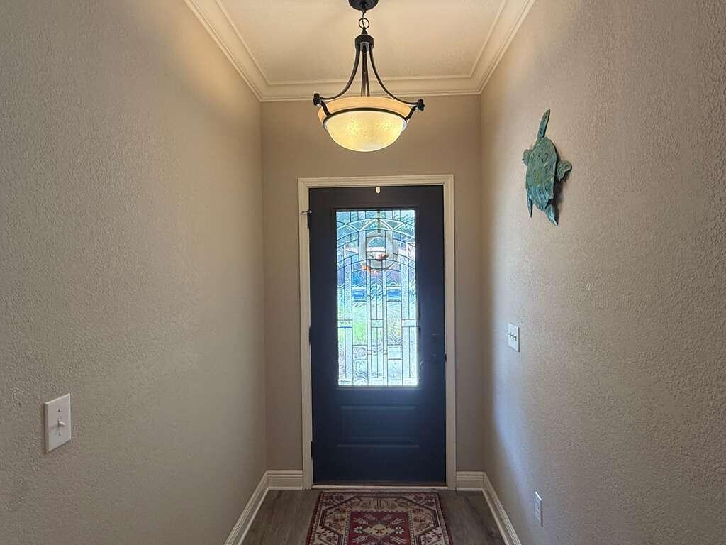 VALPARAISO PINECREST 5 - Residential Lease