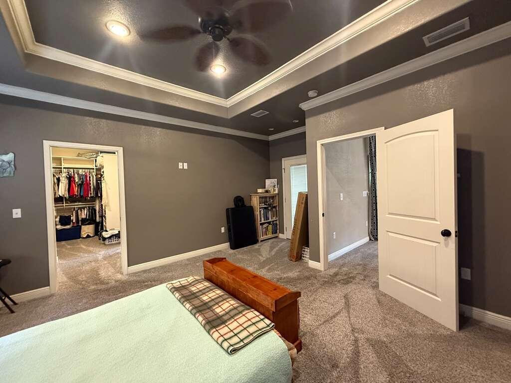 VALPARAISO PINECREST 5 - Residential Lease