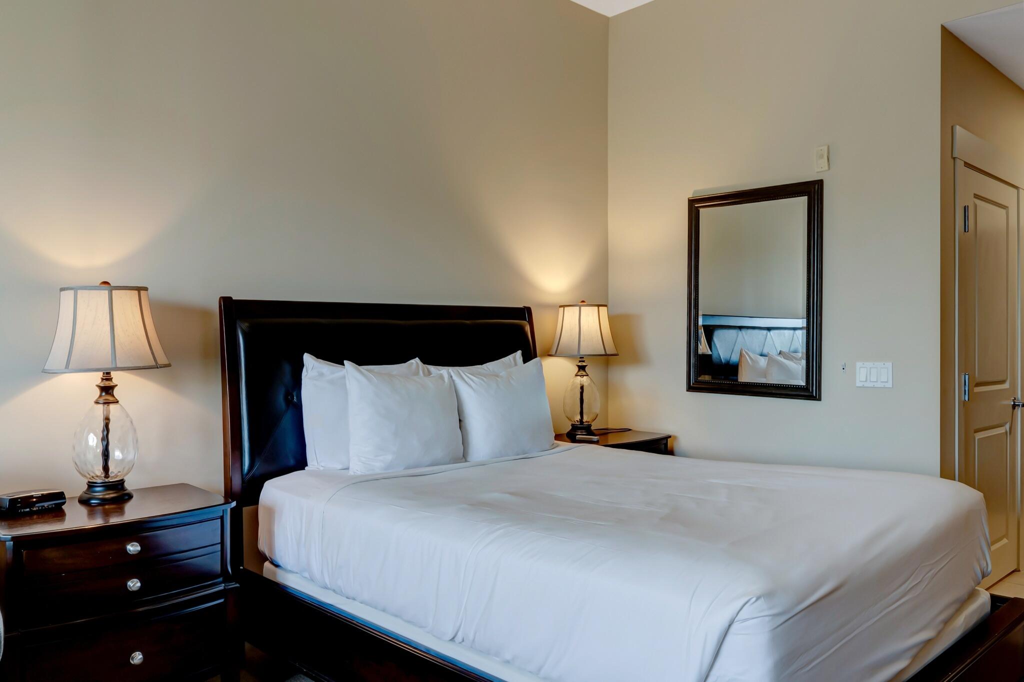 BAHIA CONDO - Residential