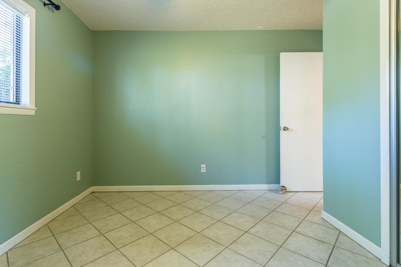 BAY BRIDGE LANDING - Residential Lease