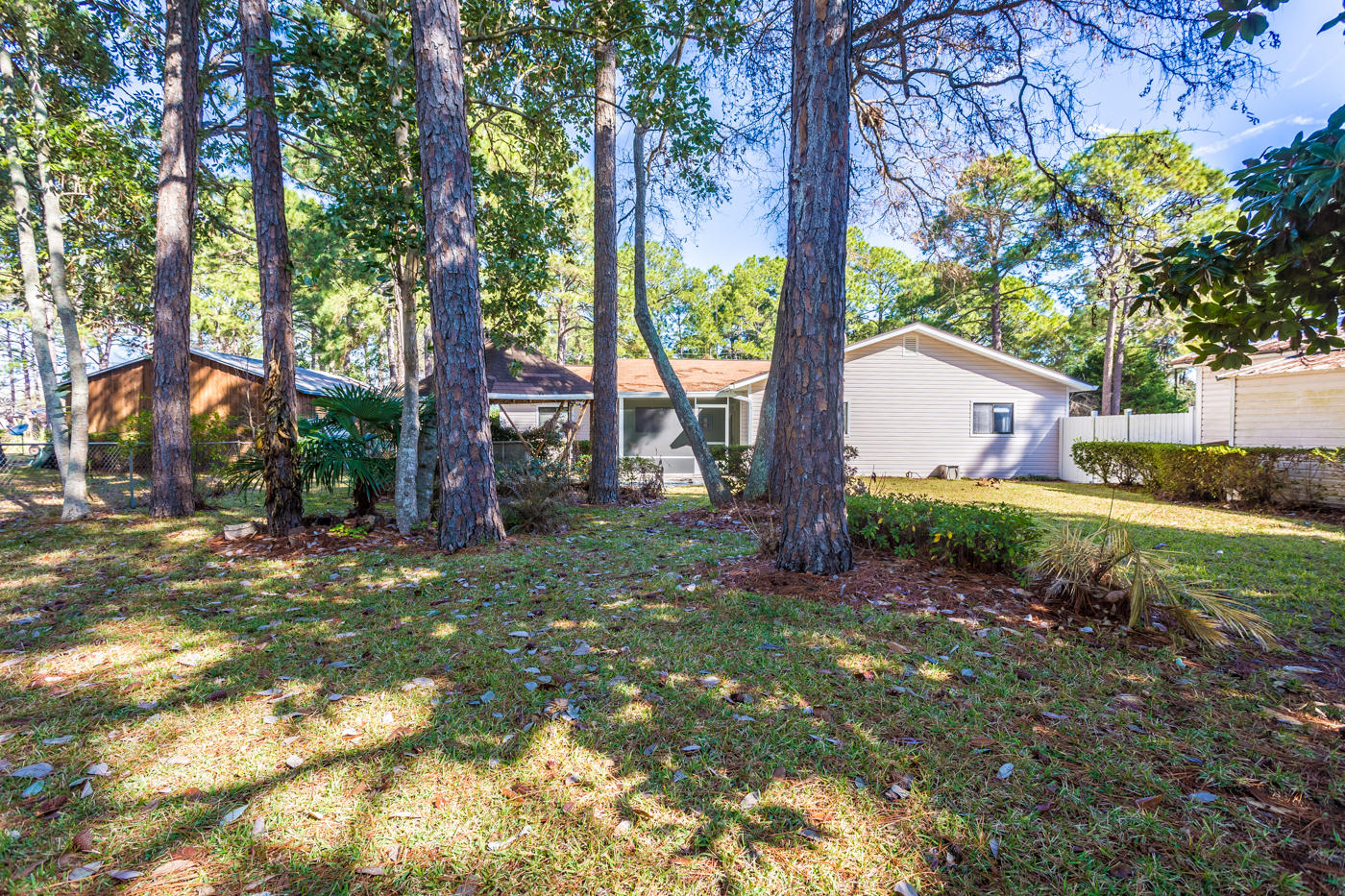 BAY BRIDGE LANDING - Residential Lease