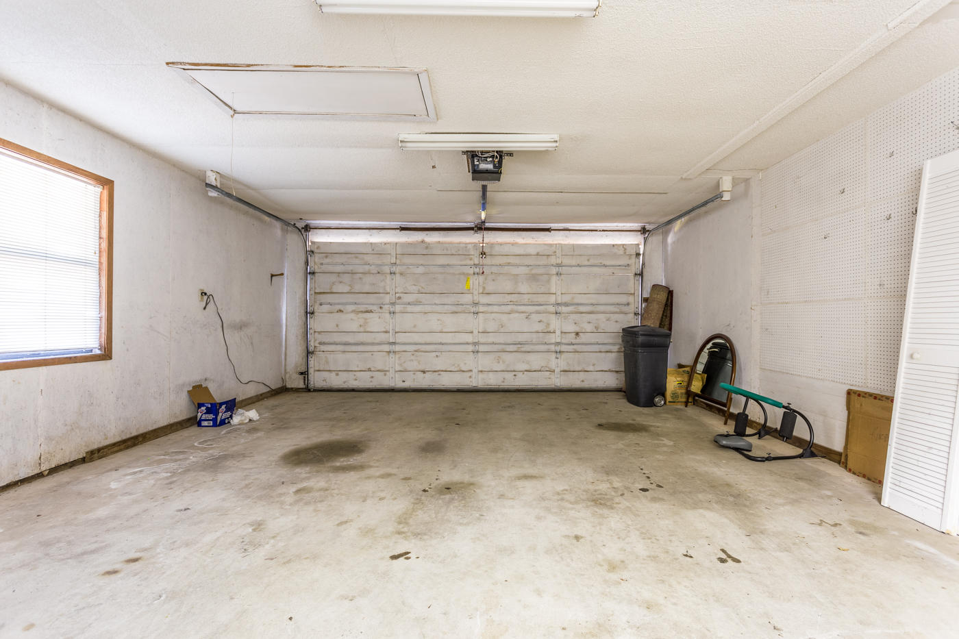 BAY BRIDGE LANDING - Residential Lease