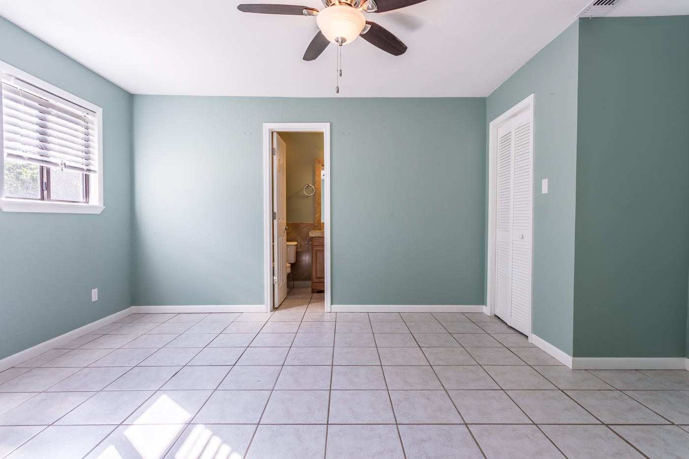 BAY BRIDGE LANDING - Residential Lease