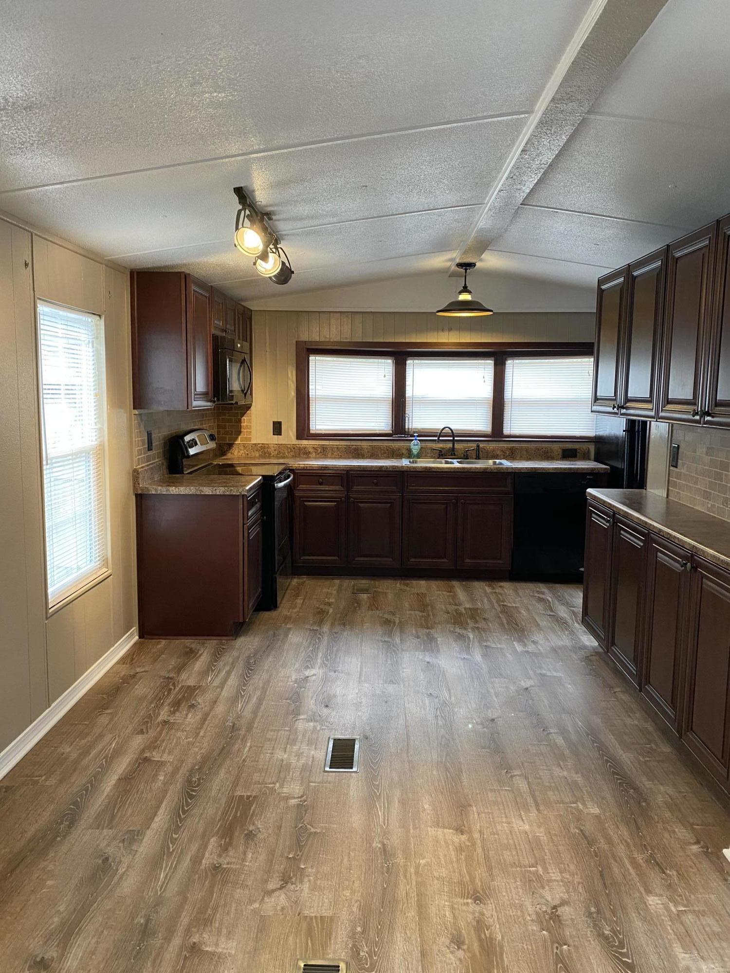 SHOFFNER ADDN - Residential