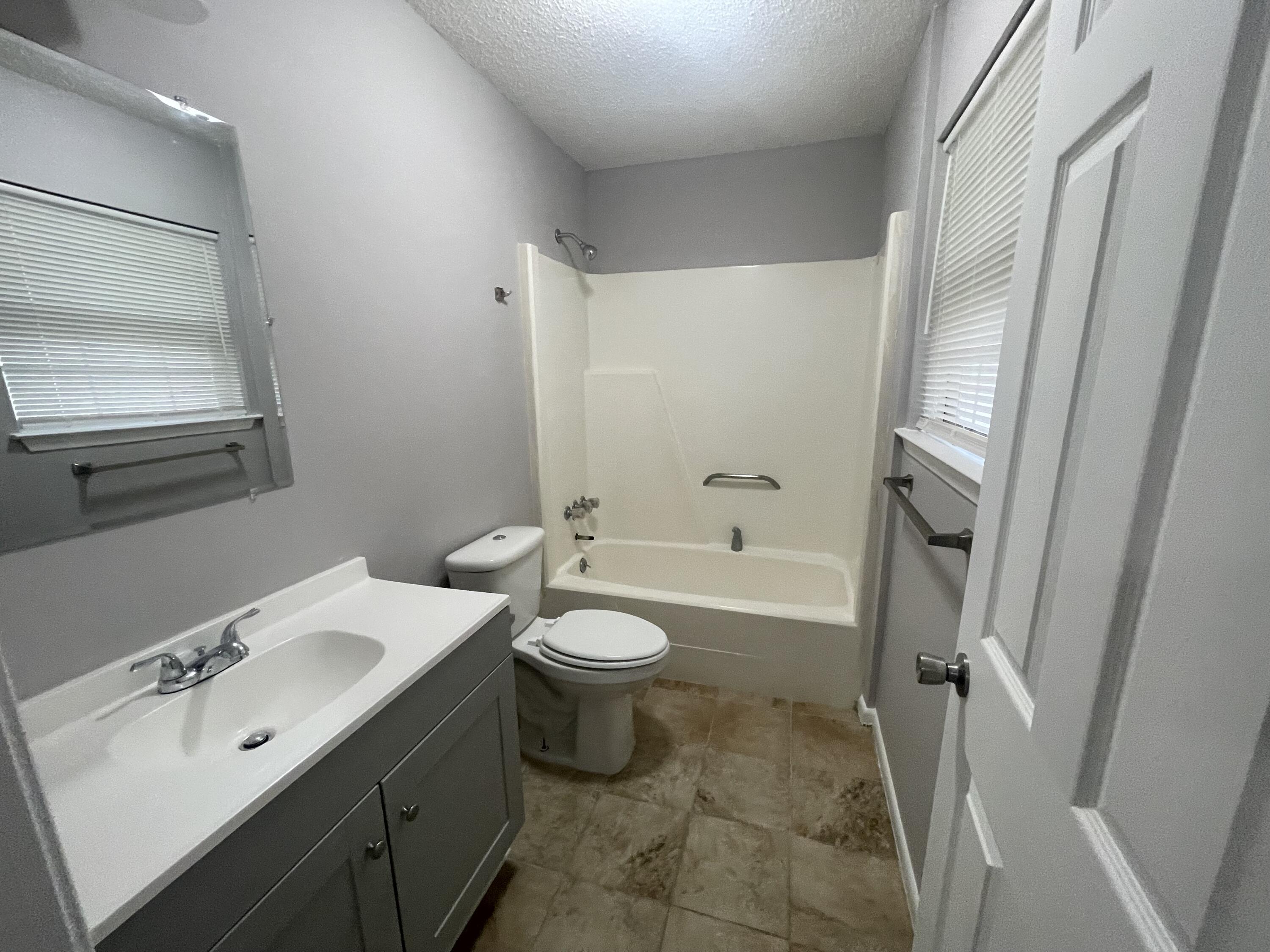 WYNNEHAVEN BEACH ESTATES 1ST ADDN - Residential Lease
