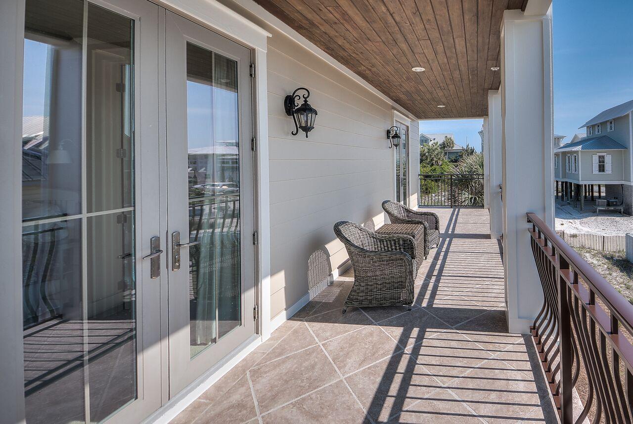 GRAYTON BEACH - Residential