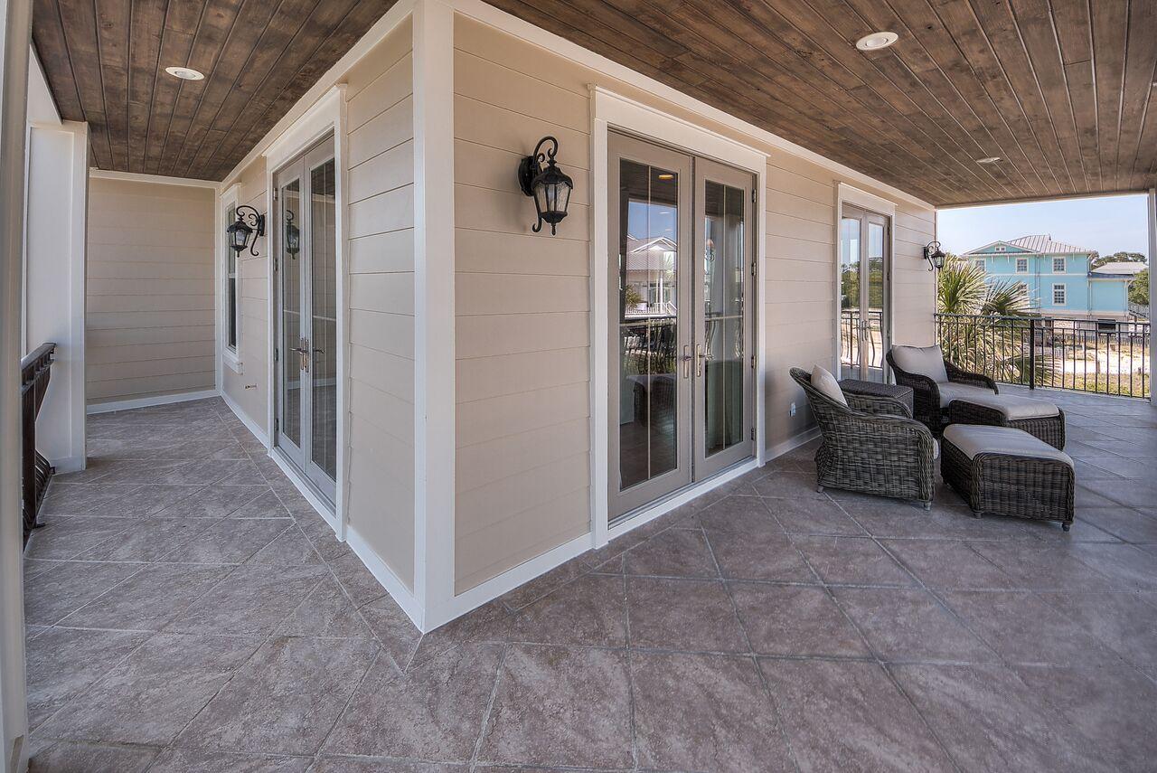 GRAYTON BEACH - Residential
