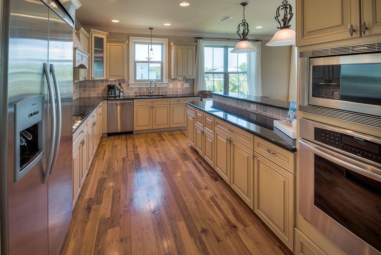 GRAYTON BEACH - Residential