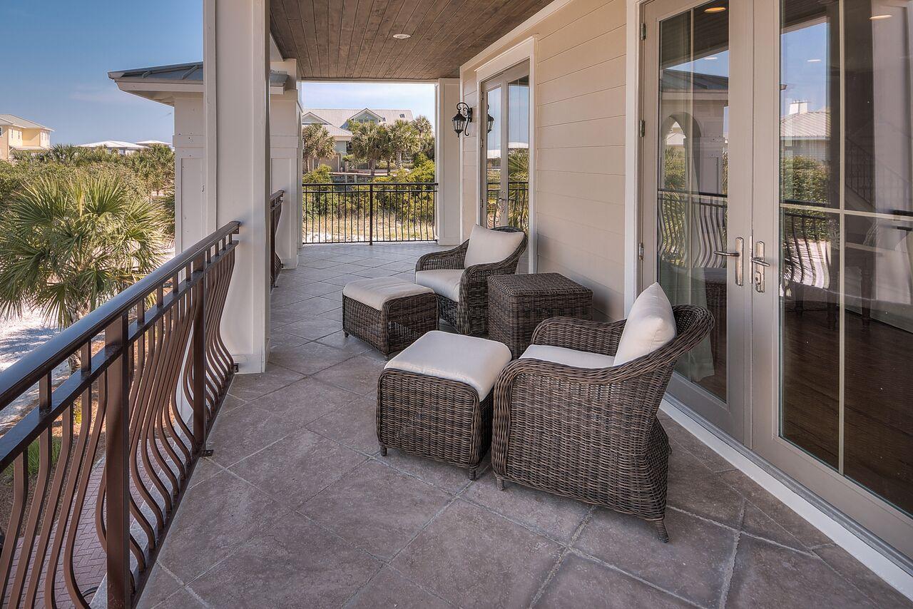 GRAYTON BEACH - Residential