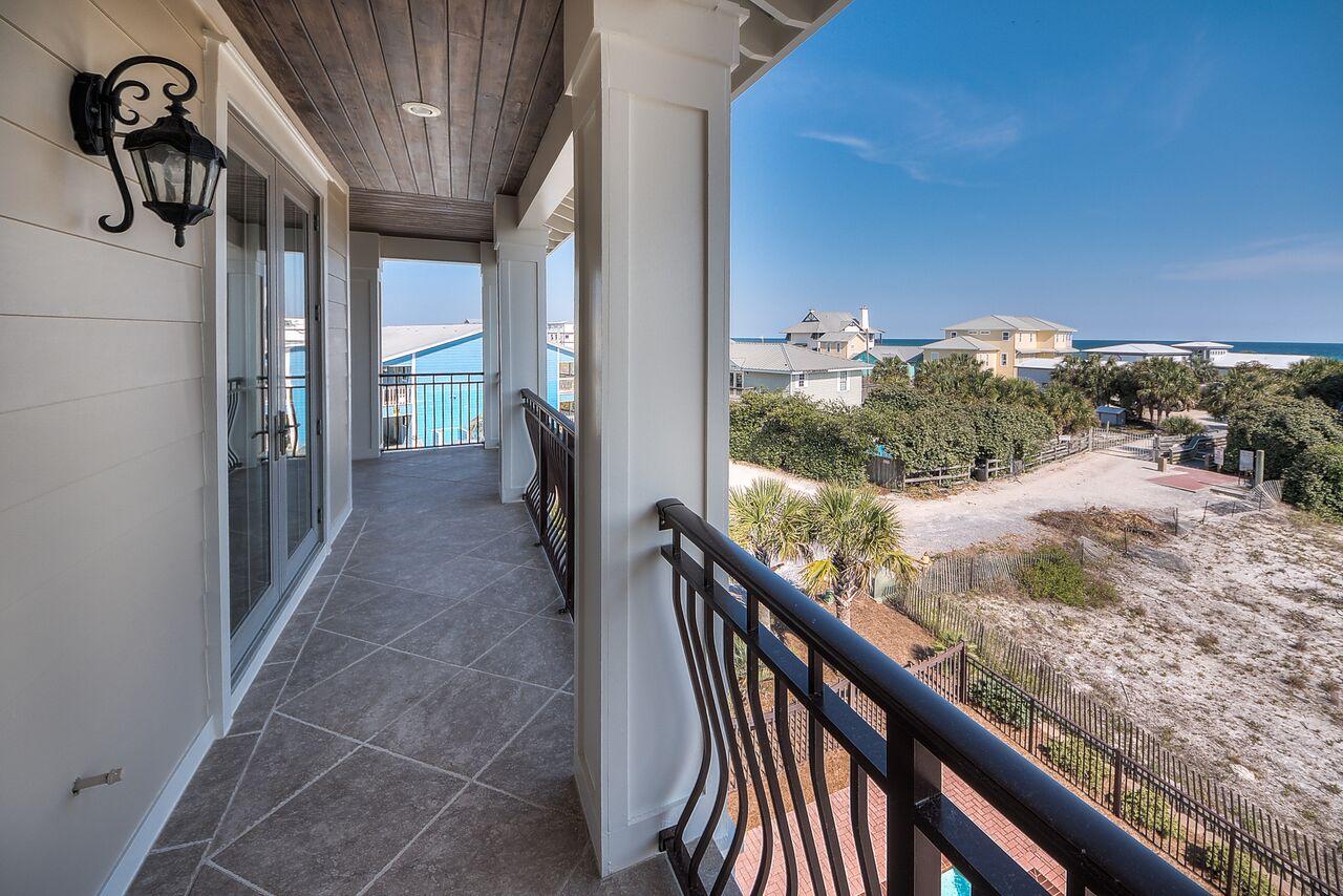 GRAYTON BEACH - Residential