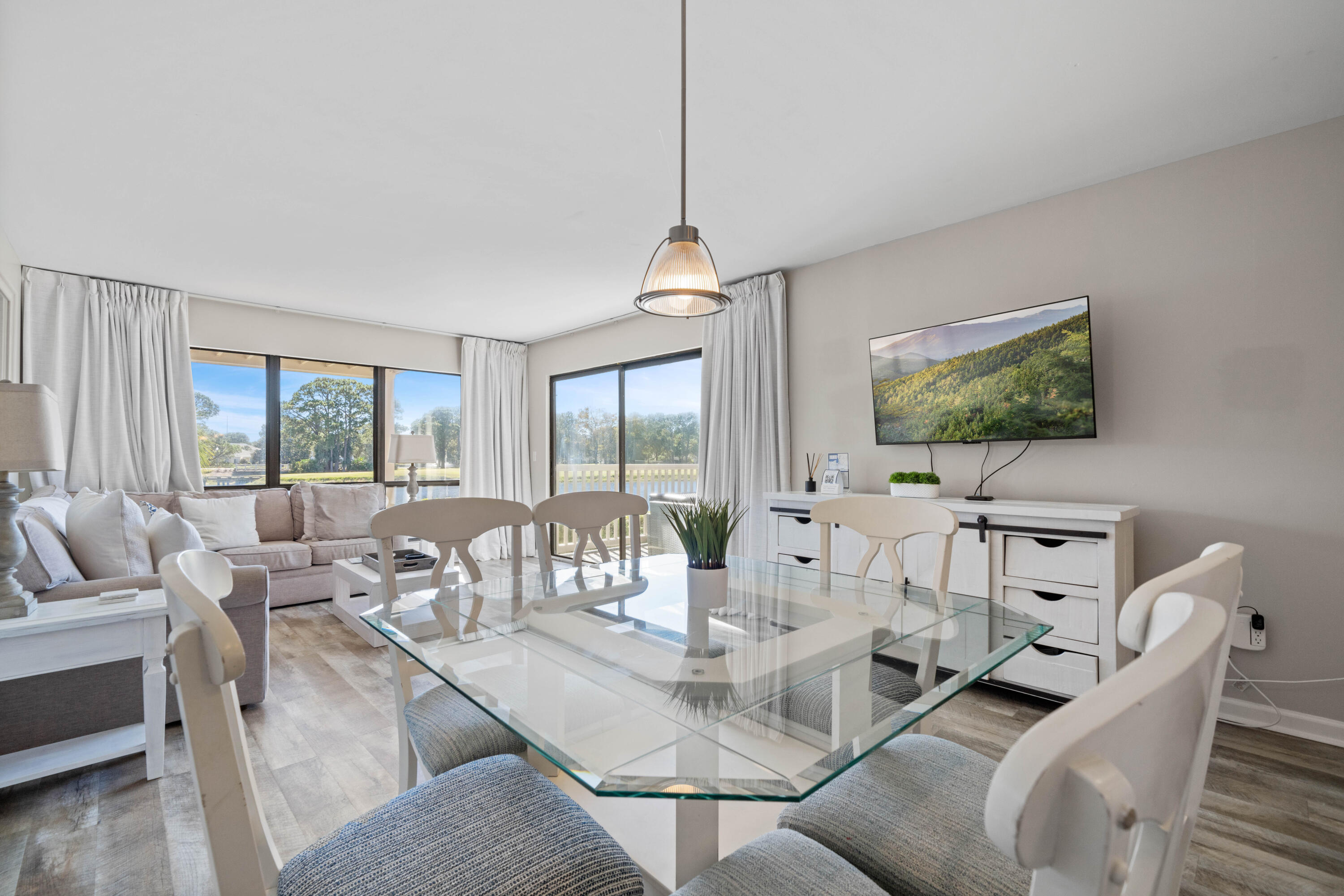 HARBOUR POINT CONDO - Residential