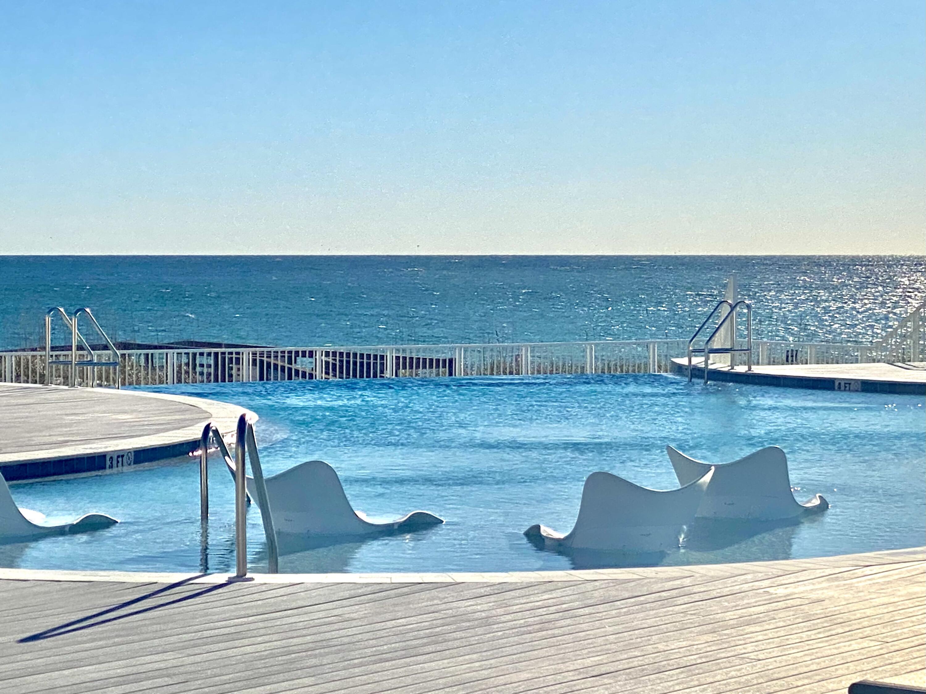 DESTIN POINTE - Residential