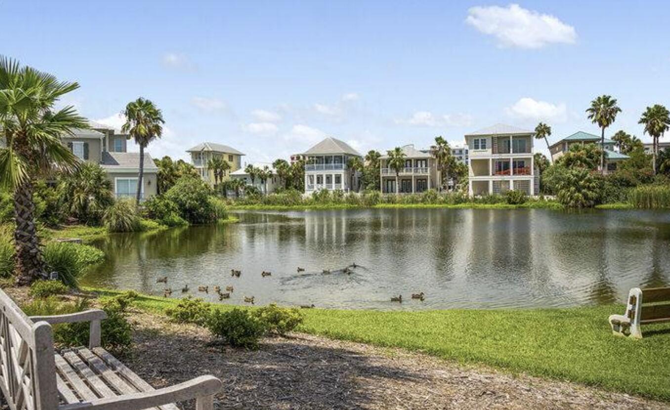DESTIN POINTE - Residential