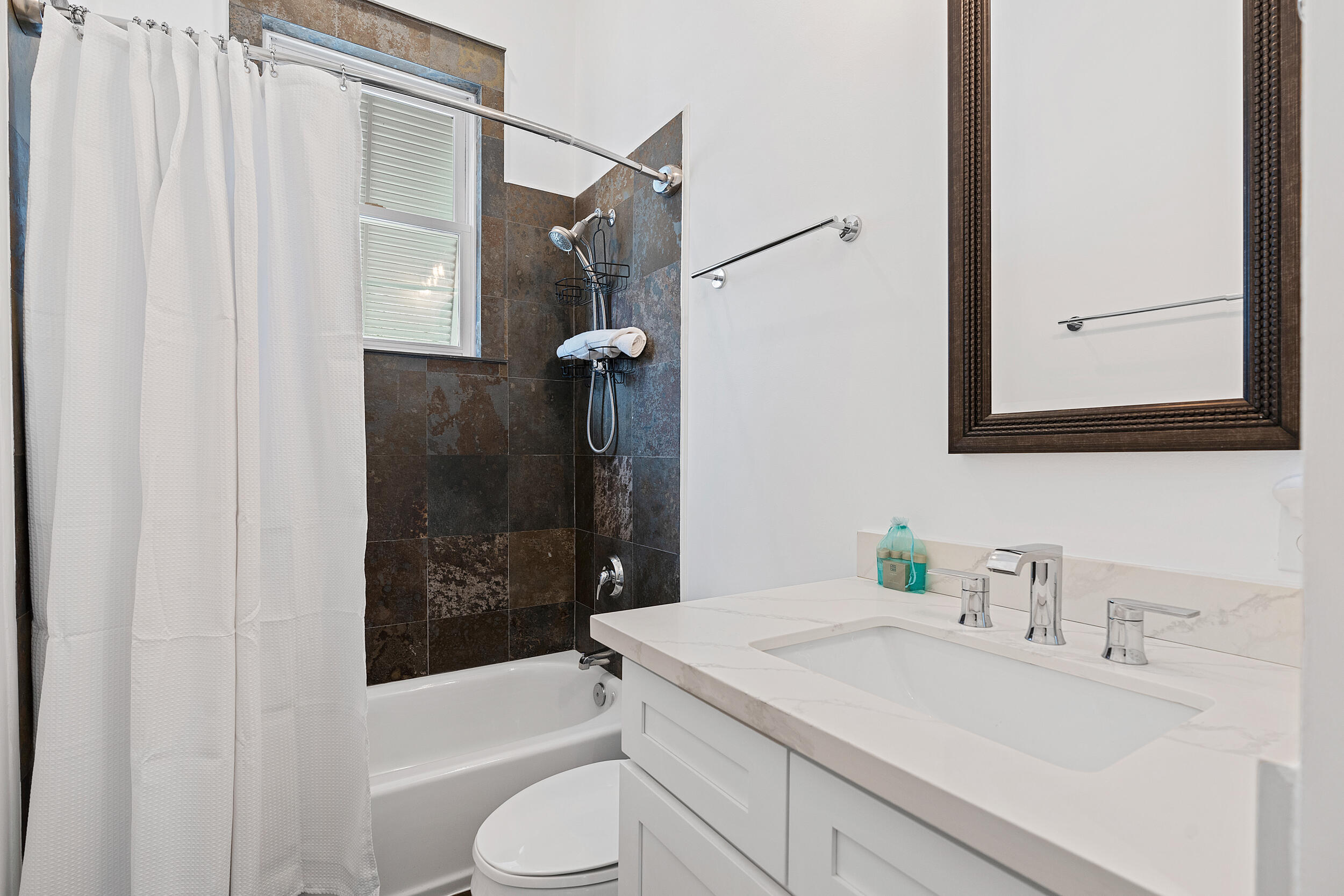 DESTIN POINTE - Residential