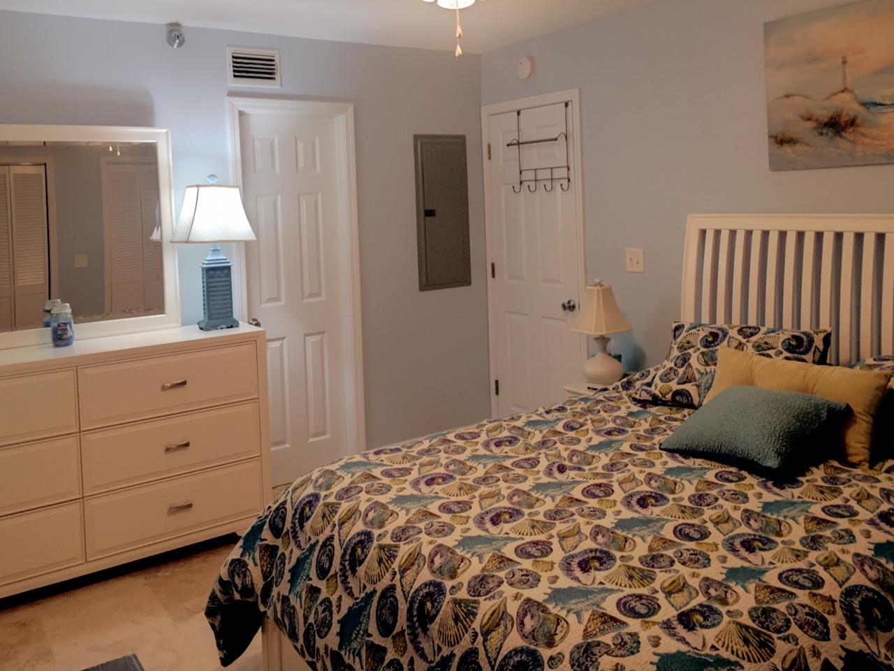 Nautilus Condominiums - Residential