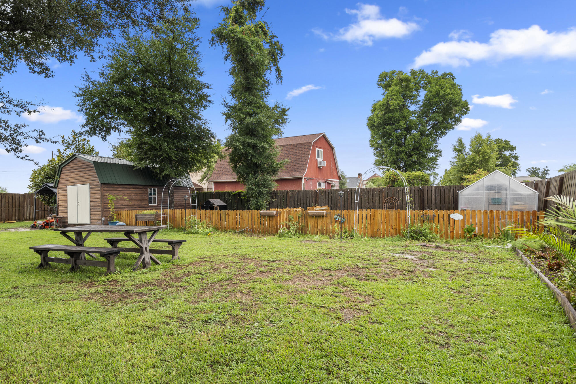 KINGS POINT UNIT 6 - Residential