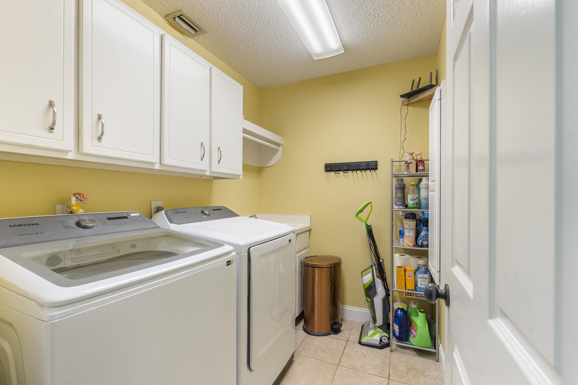 KINGS POINT UNIT 6 - Residential