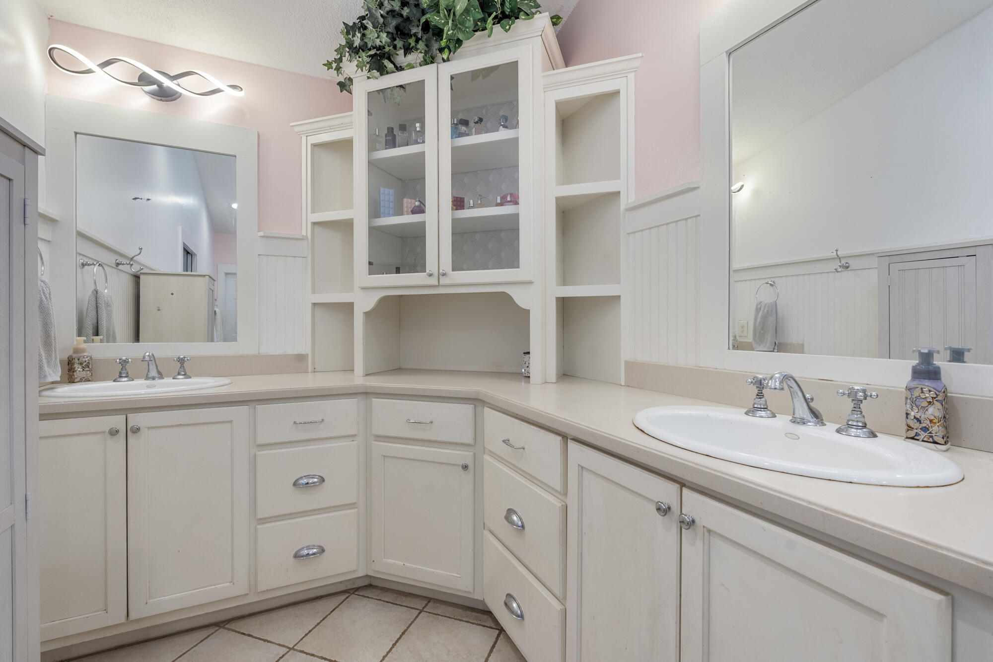 KINGS POINT UNIT 6 - Residential
