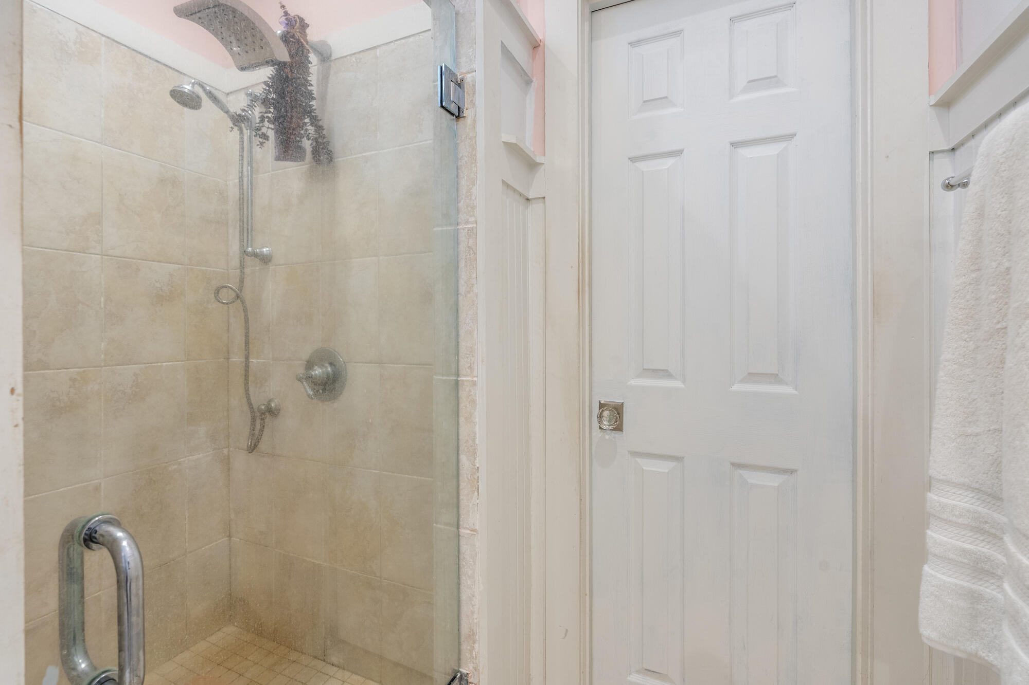KINGS POINT UNIT 6 - Residential