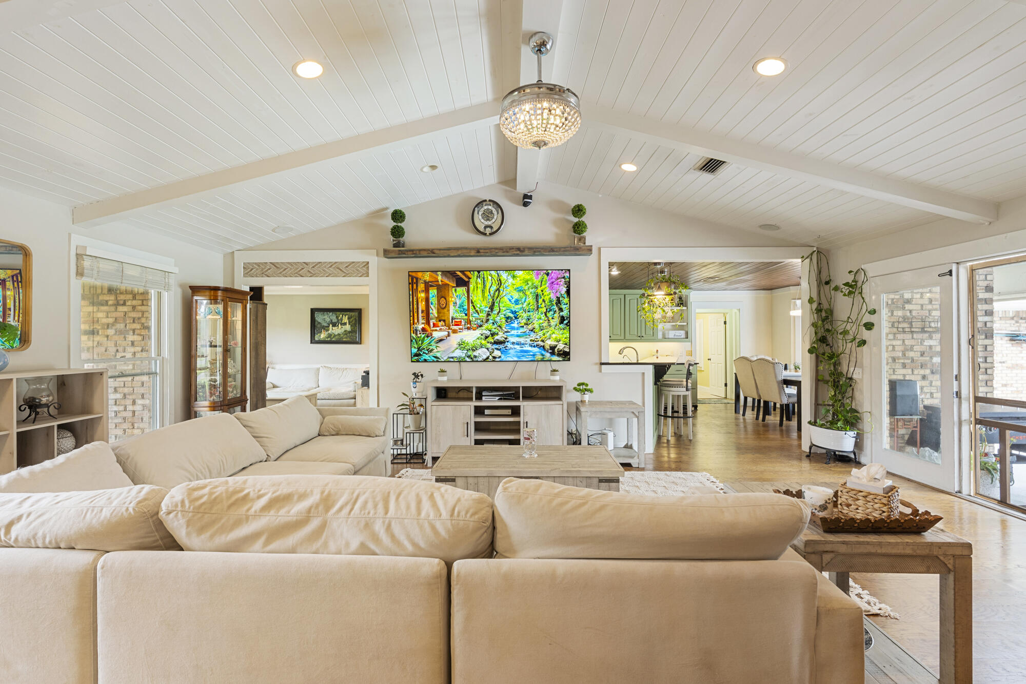 KINGS POINT UNIT 6 - Residential