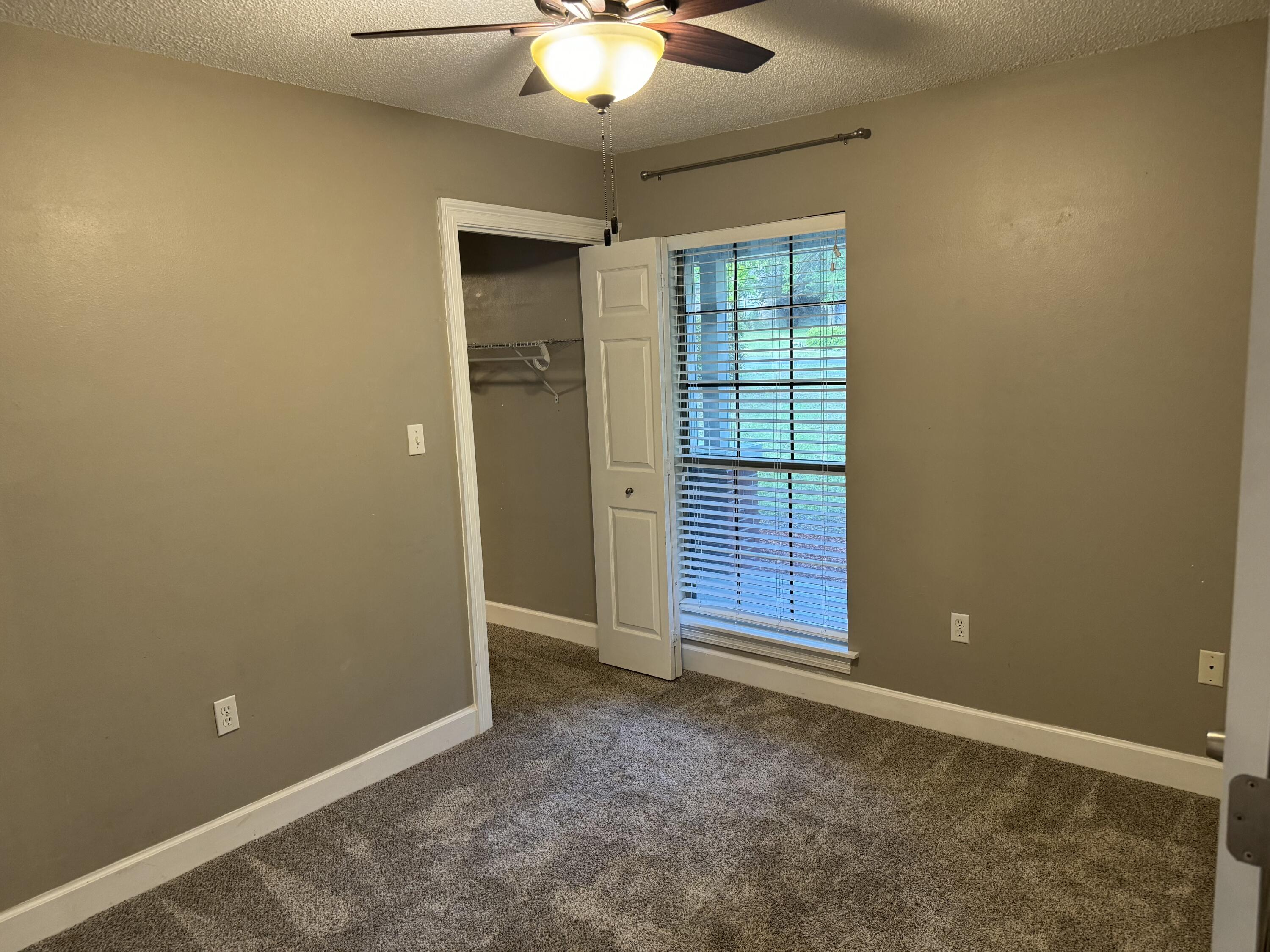 SILVER OAKS PH 1 - Residential