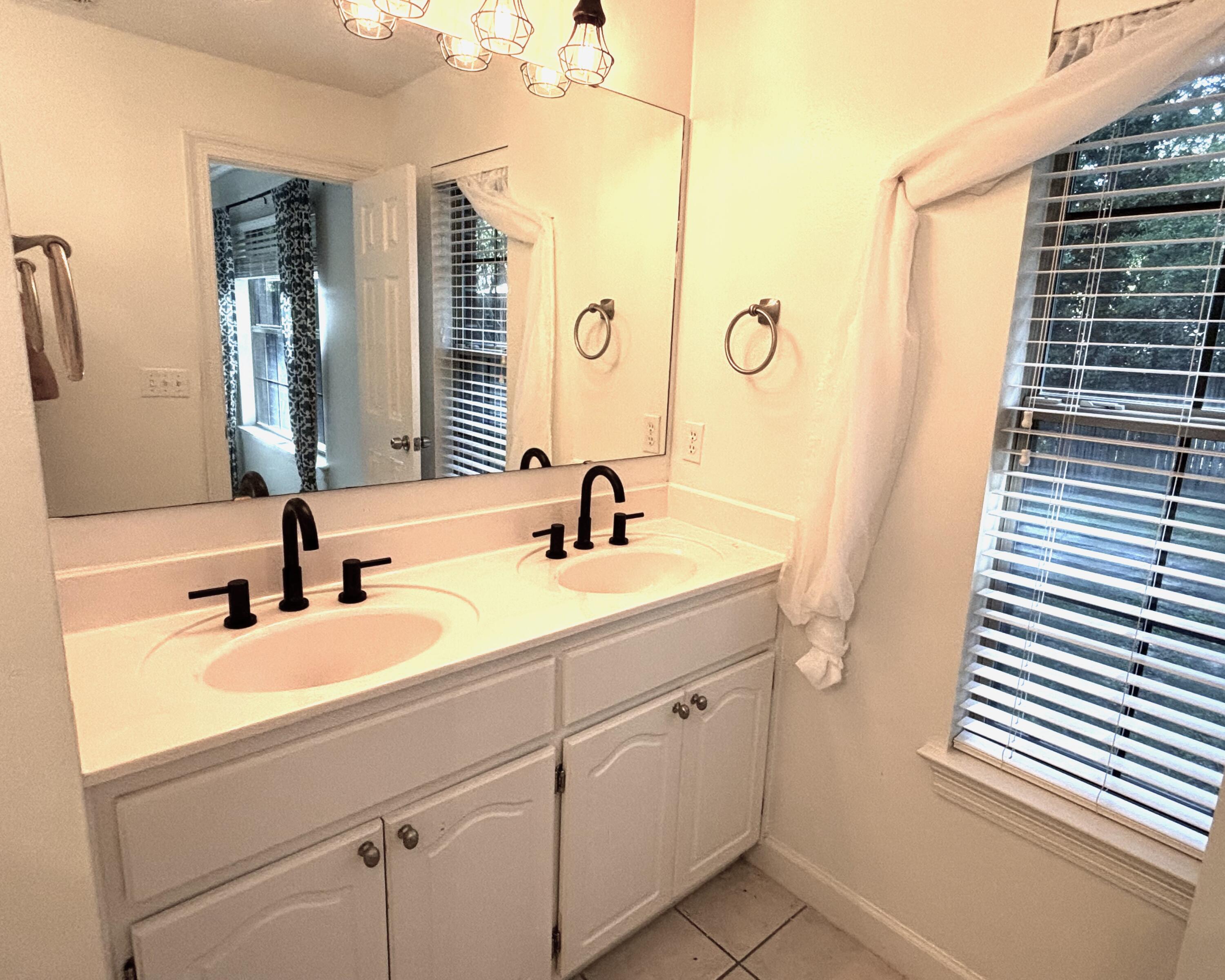 SILVER OAKS PH 1 - Residential