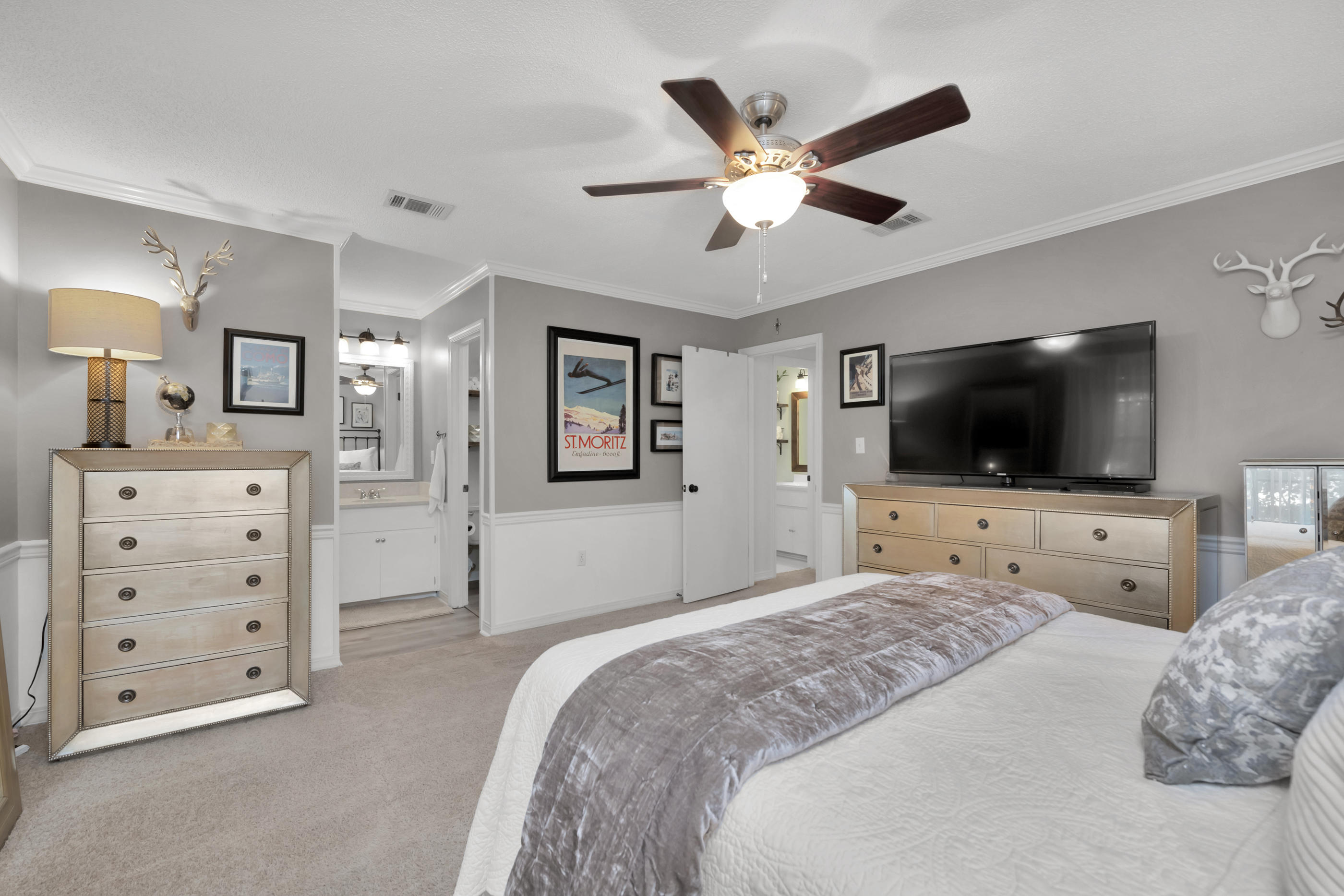 PALM CREST - Residential