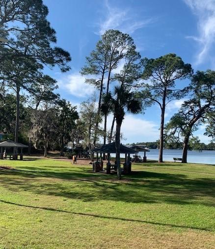 PALM CREST - Residential