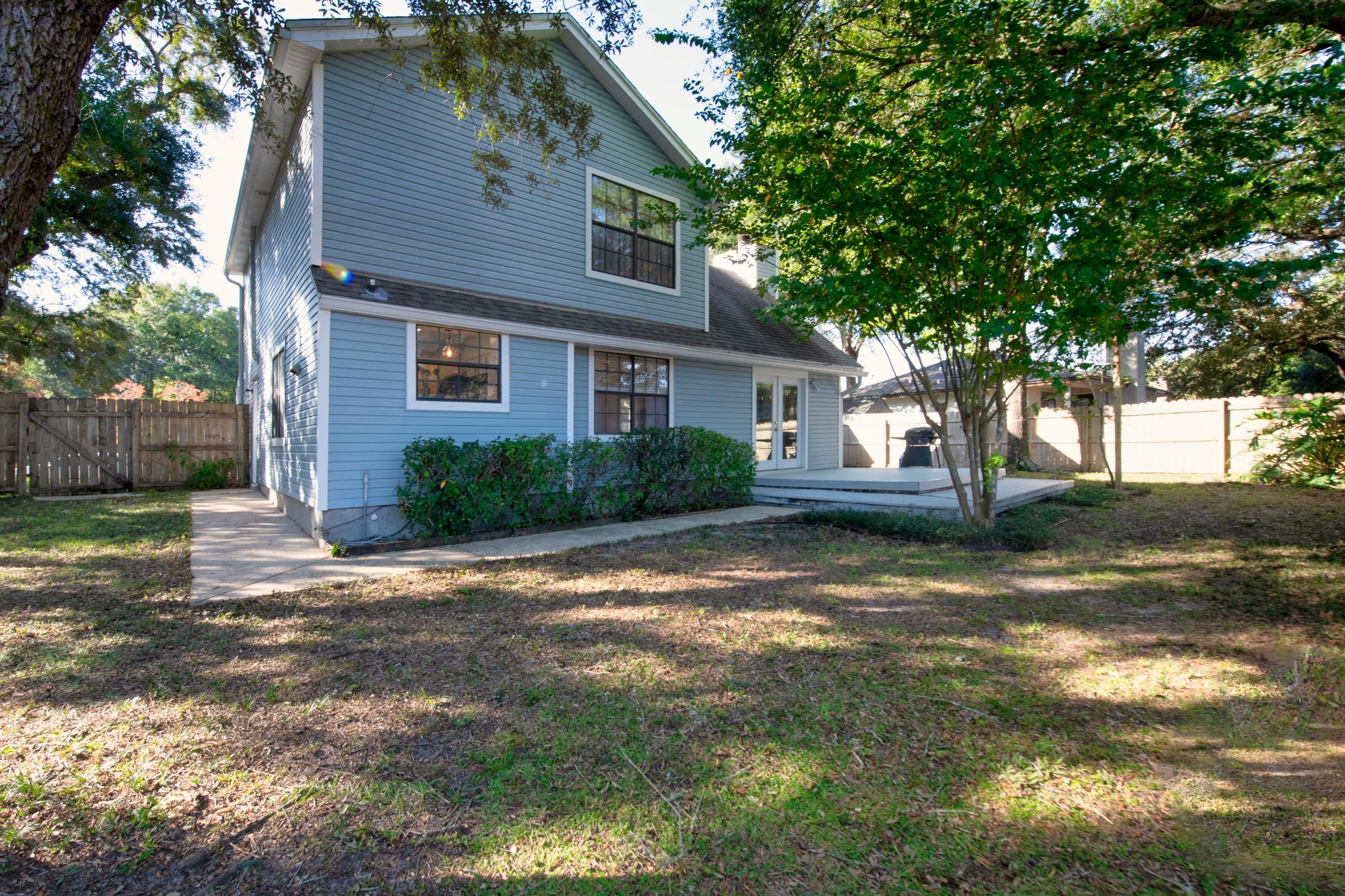 PALM CREST - Residential