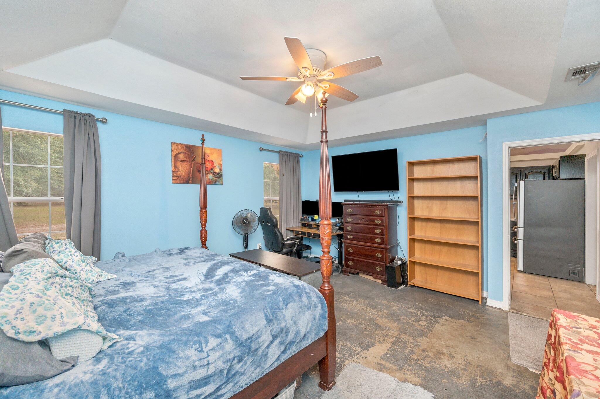 Royal Poinciana - Residential