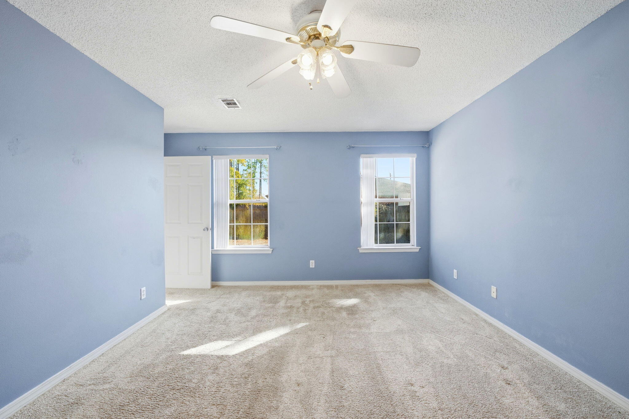 HIDDEN ESTATES - Residential