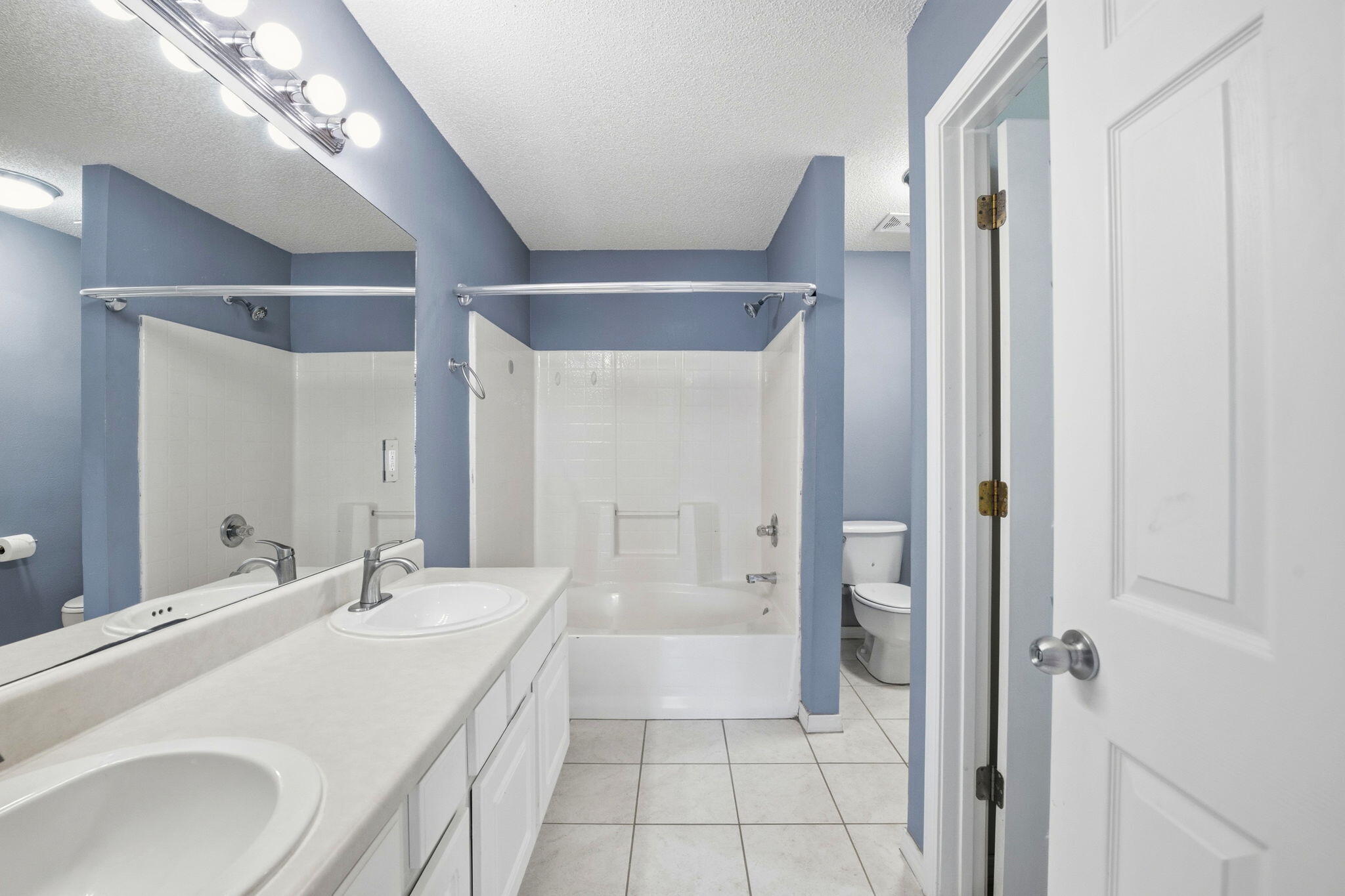 HIDDEN ESTATES - Residential