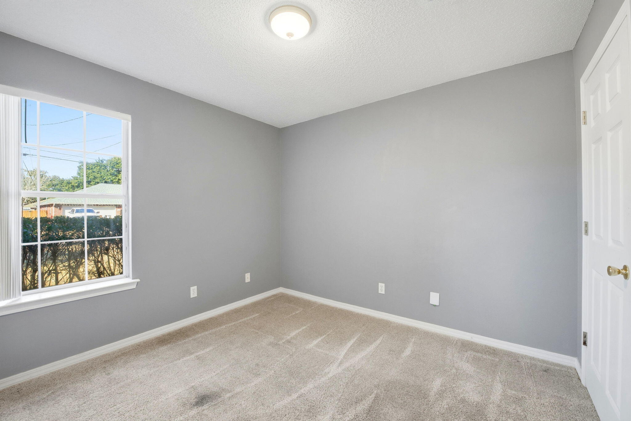 HIDDEN ESTATES - Residential