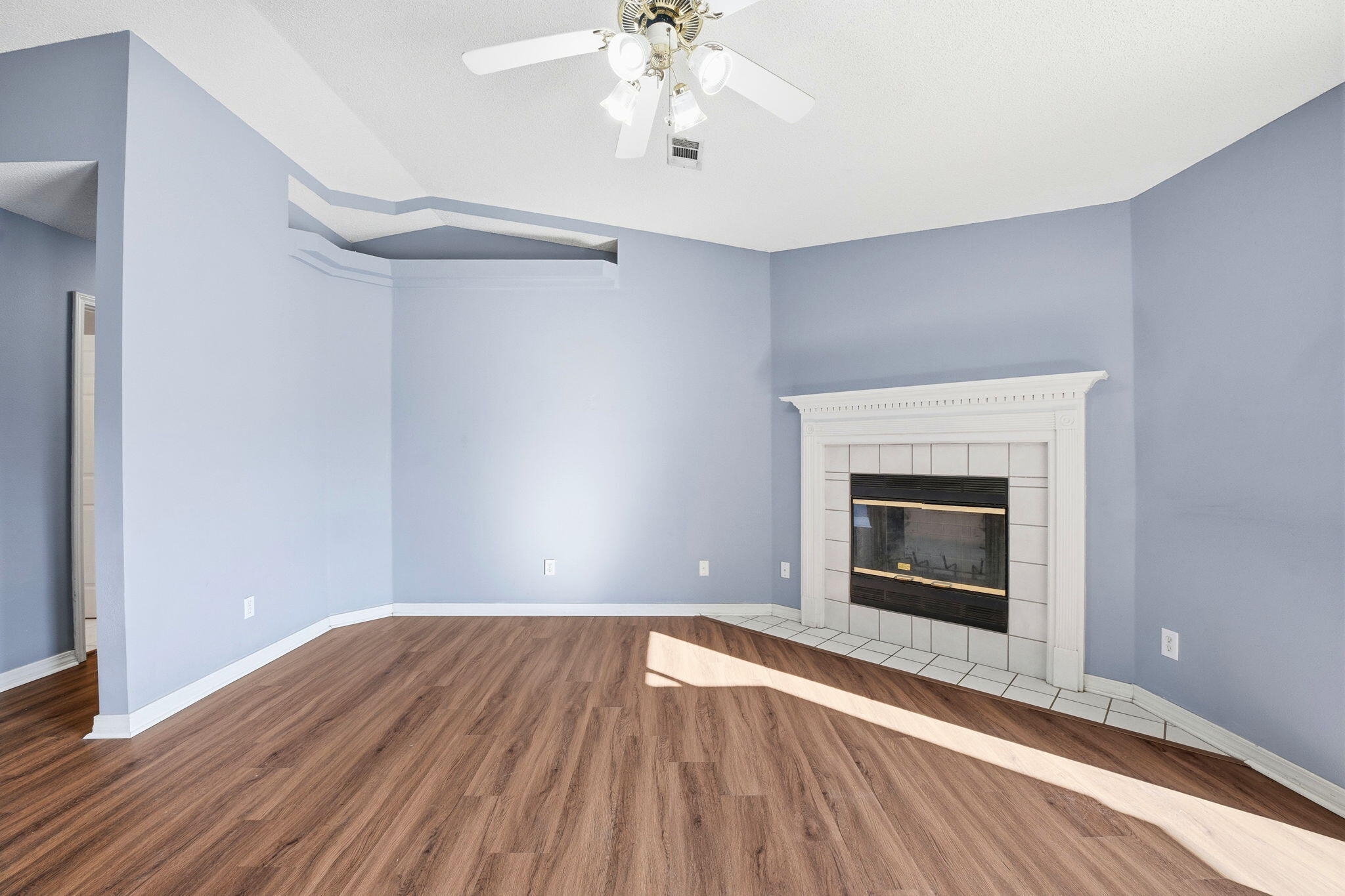 HIDDEN ESTATES - Residential