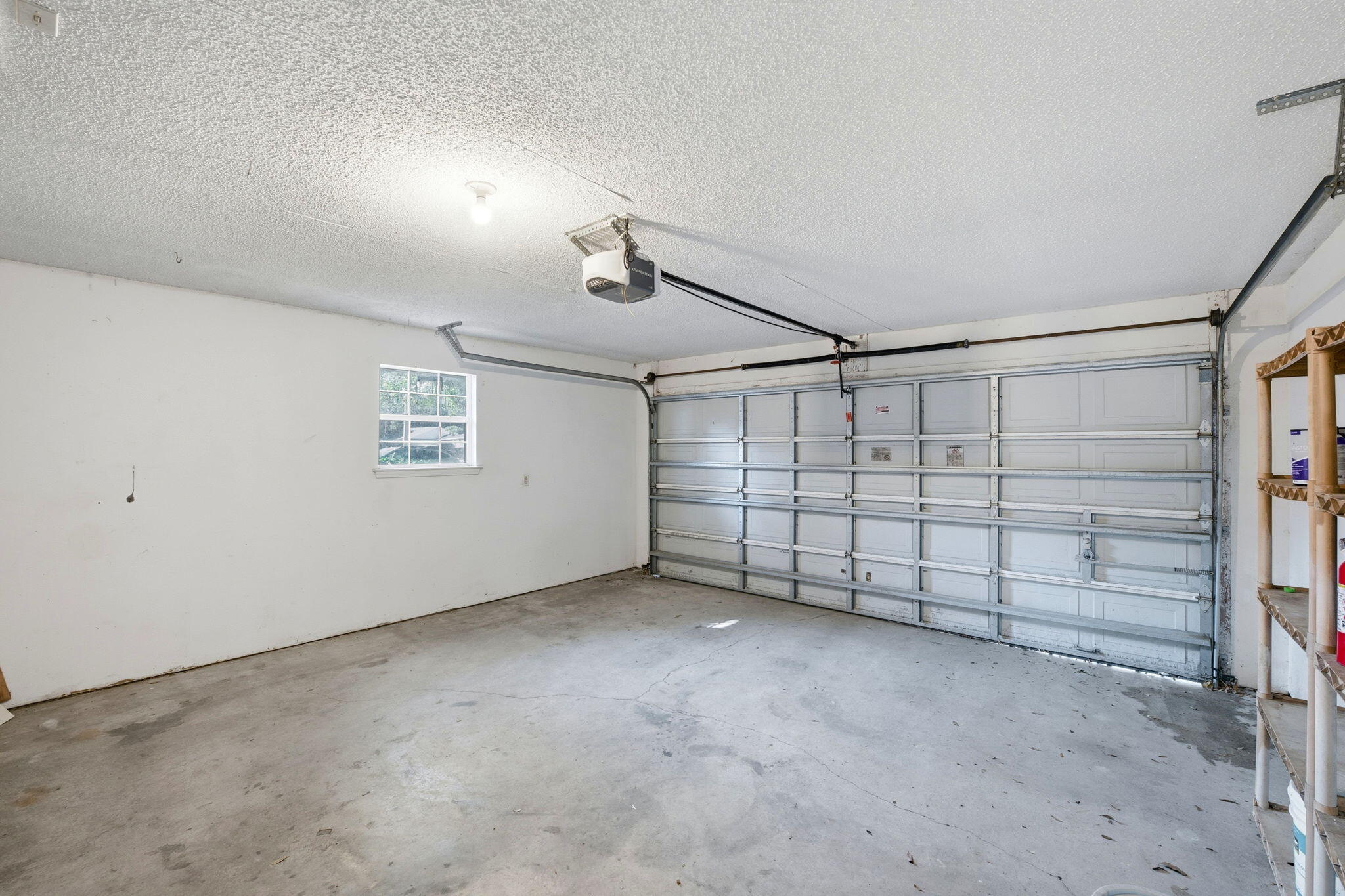 HIDDEN ESTATES - Residential