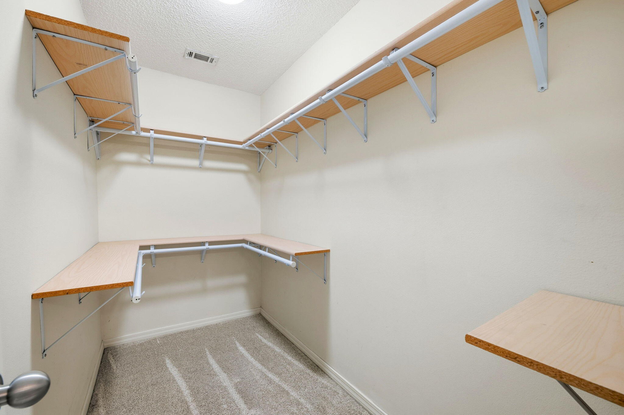 HIDDEN ESTATES - Residential