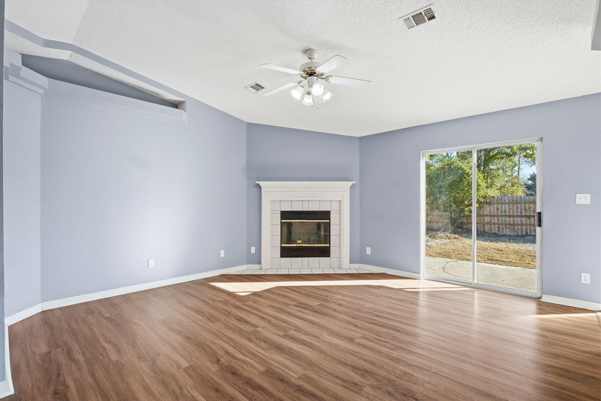 HIDDEN ESTATES - Residential