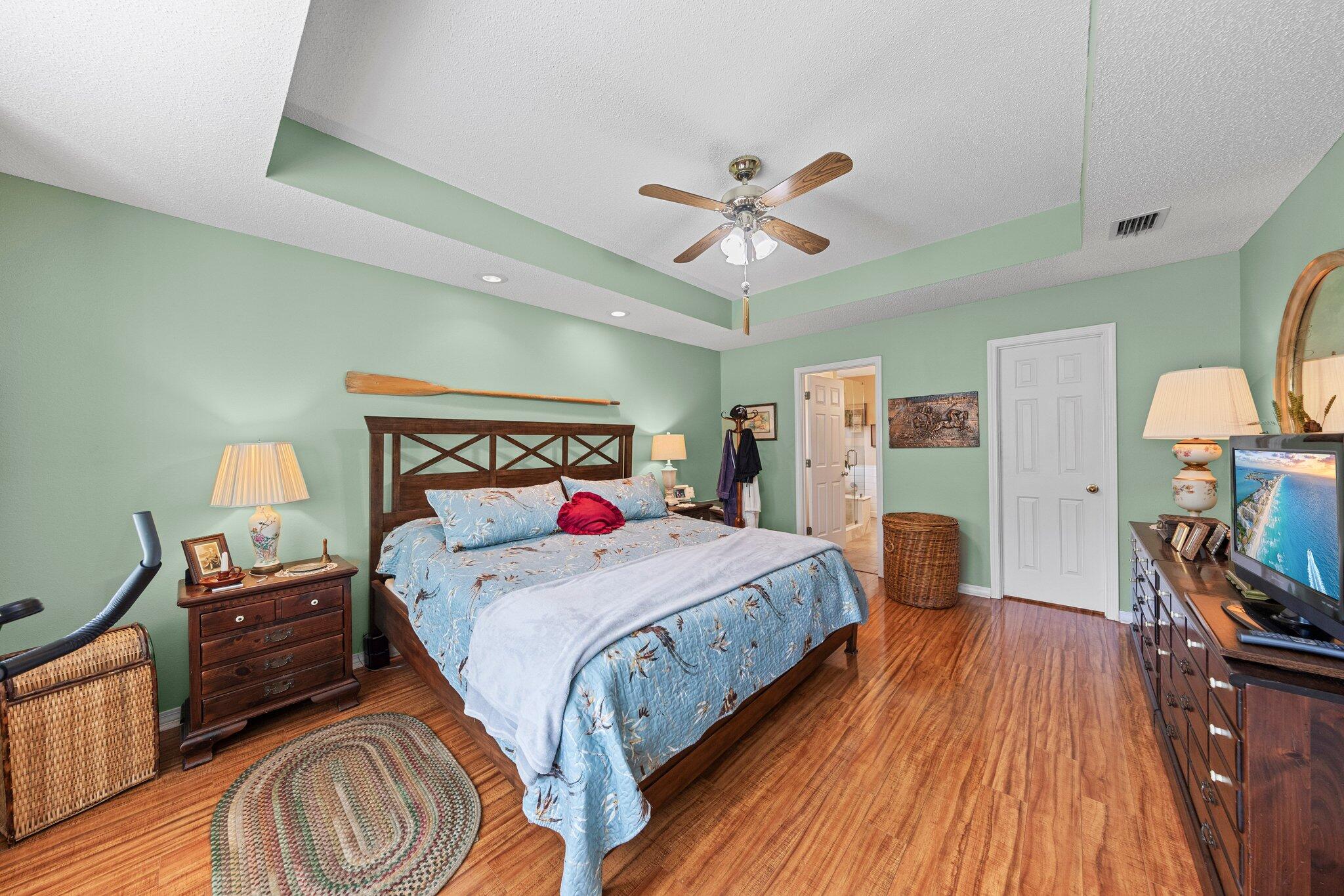 INDIAN WOODS - Residential