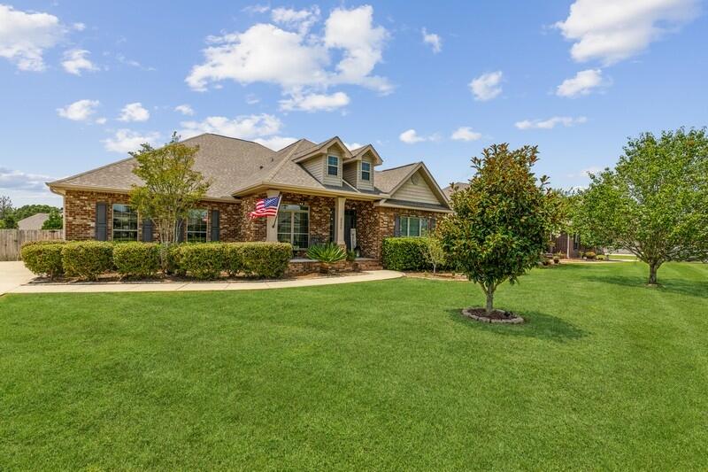 BROWNSTONE MANOR - Residential