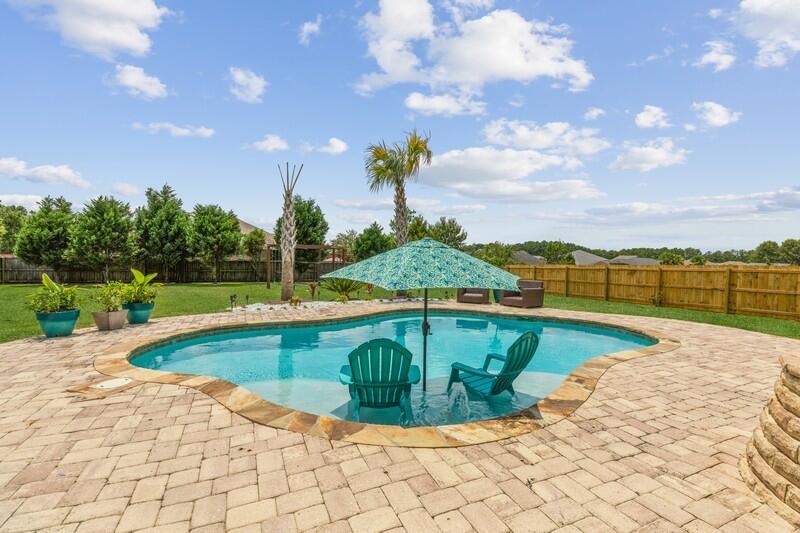 BROWNSTONE MANOR - Residential