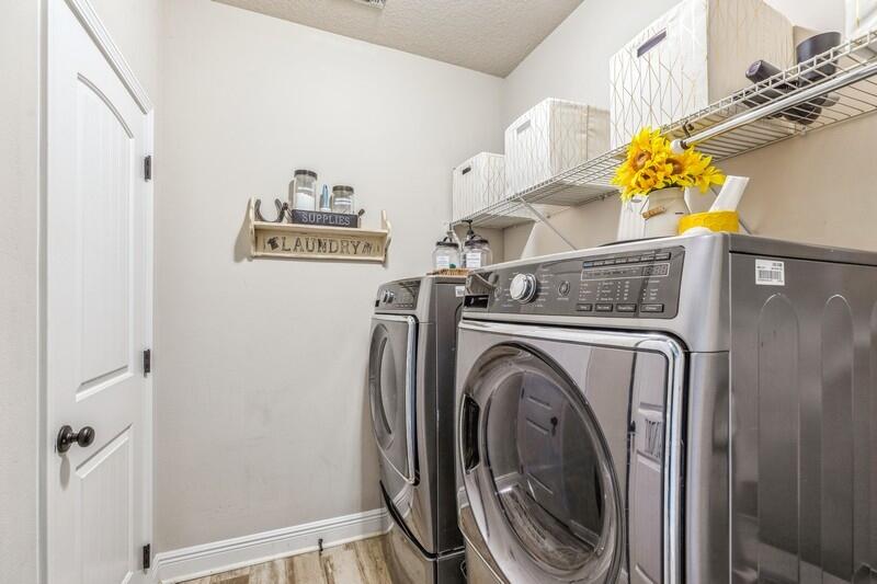 BROWNSTONE MANOR - Residential