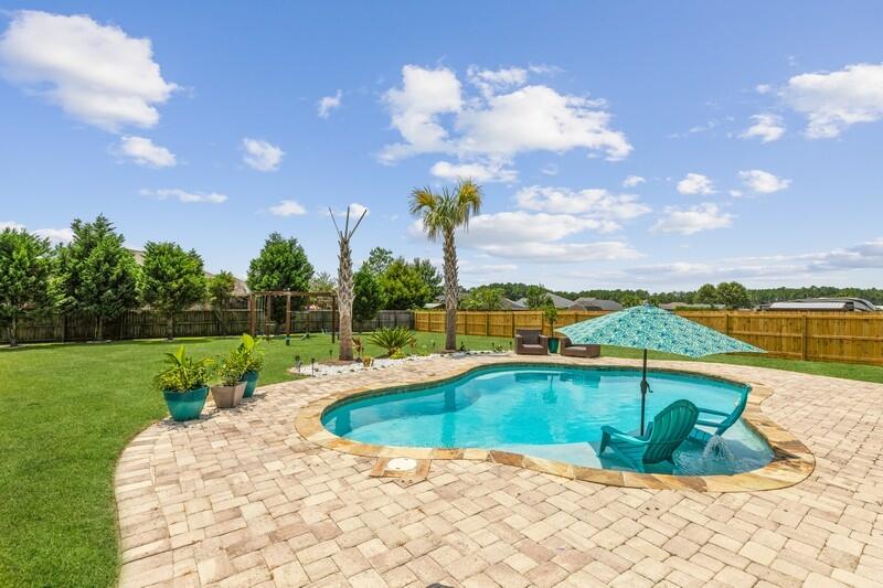 BROWNSTONE MANOR - Residential