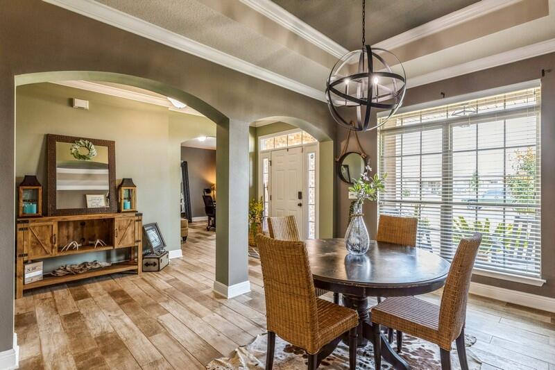 BROWNSTONE MANOR - Residential