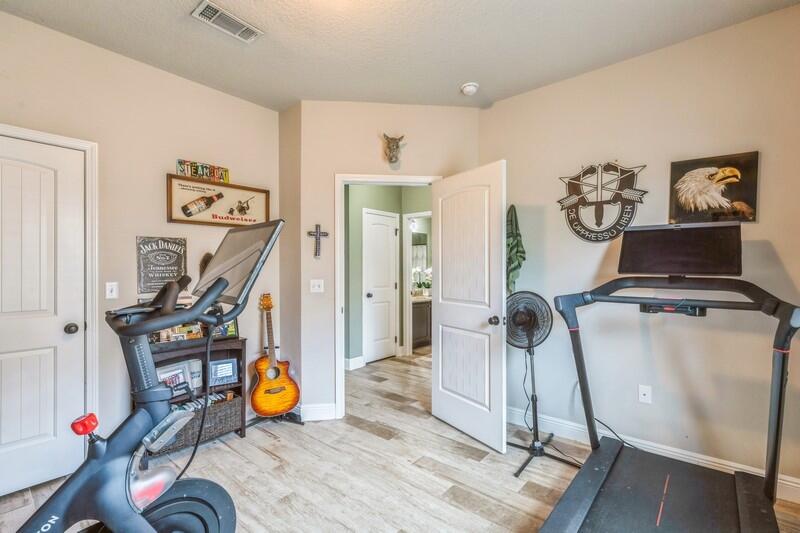 BROWNSTONE MANOR - Residential