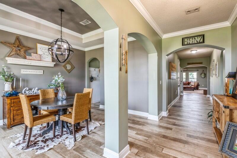 BROWNSTONE MANOR - Residential