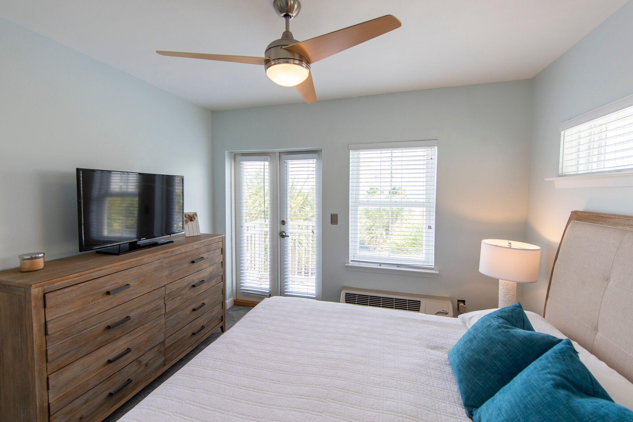 GULF PLACE TOWN CENTER EAST CONDO - Residential