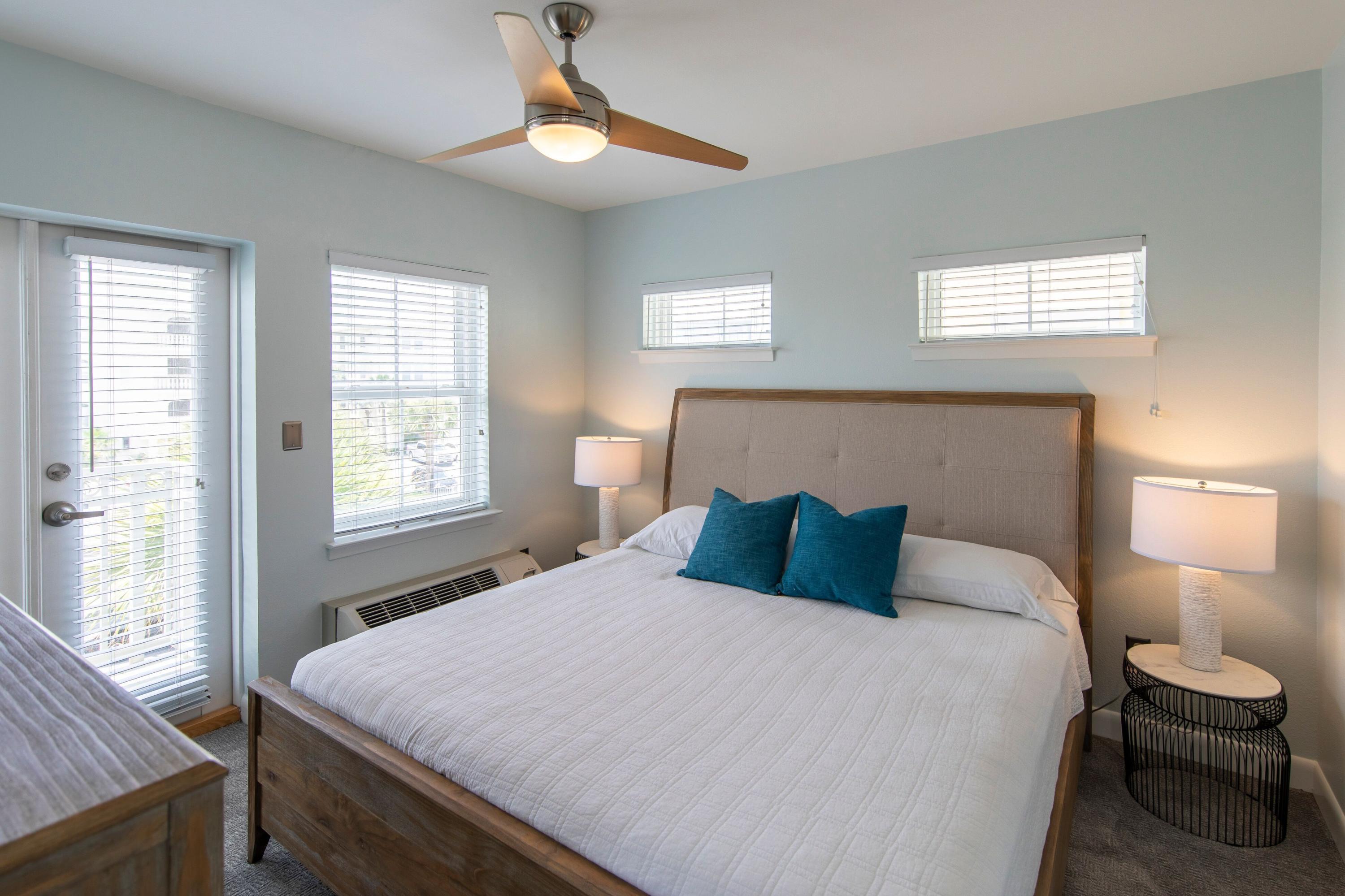 GULF PLACE TOWN CENTER EAST CONDO - Residential