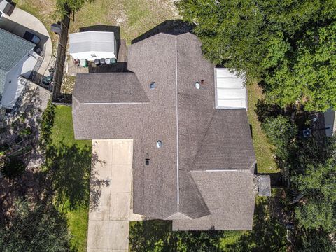 A home in Niceville