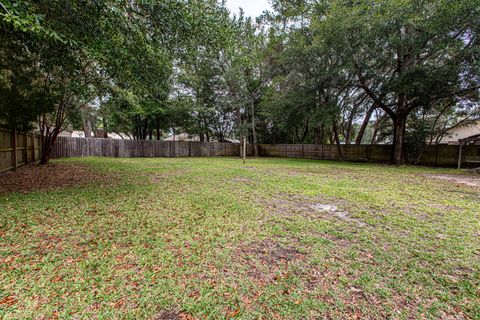 A home in Niceville